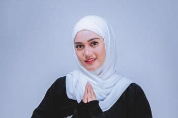 Cerita Jess Amalia Dihujat Setelah Putuskan Pakai Hijab Cerita Jess Amalia Dihujat Setelah Putuskan Pakai Hijab