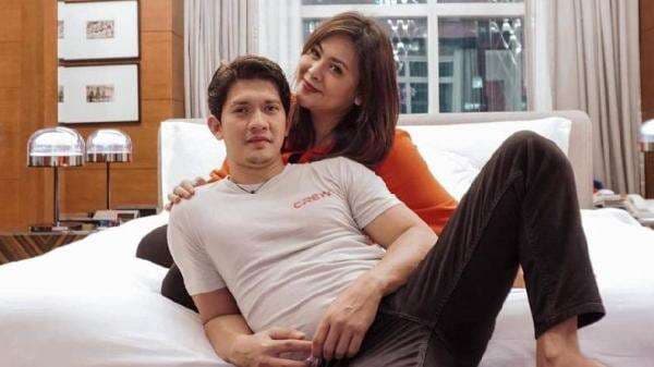 5 Artis Pria yang Terkenal Bucin pada Pasangannya, Nomor 3 Mantan Playboy 5 Artis Pria yang Terkenal Bucin pada Pasangannya, Nomor 3 Mantan Playboy