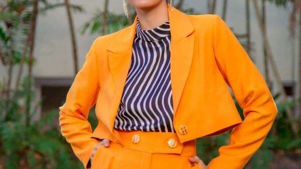 8 Cara Memakai Warna Orange Neon Yang Lebih Keren 8 Cara Memakai Warna Orange Neon Yang Lebih Keren