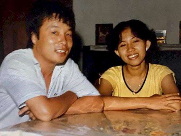 Potret Masa Muda Rektor UGM Terpilih Ova Emilia bersama Oppa Korea Yang Jadi Suaminya Potret Masa Muda Rektor UGM Terpilih Ova Emilia bersama Oppa Korea Yang Jadi Suaminya