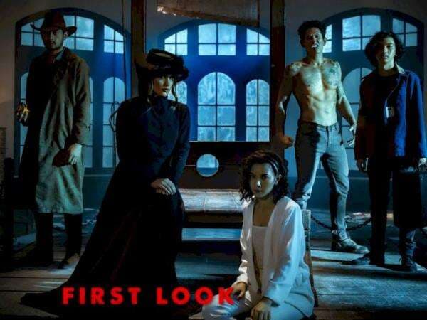 Film 'Jagat Arwah' Hadirkan Fantasi Mistik Lokal, Kunti dan Genderuwo Jadi Jagoan? Film 'Jagat Arwah' Hadirkan Fantasi Mistik Lokal, Kunti dan Genderuwo Jadi Jagoan?