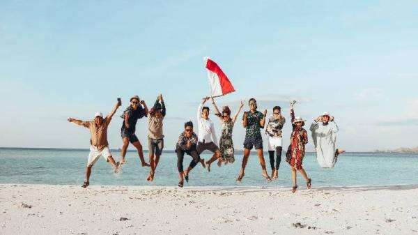 Apa Saja Faktor Penyebab Keberagaman Agama dan Budaya di Indonesia? Apa Saja Faktor Penyebab Keberagaman Agama dan Budaya di Indonesia?