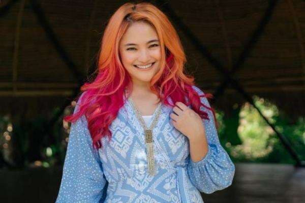 Idap Tumor Payudara, Marshanda Berobat hingga ke Singapura Idap Tumor Payudara, Marshanda Berobat hingga ke Singapura