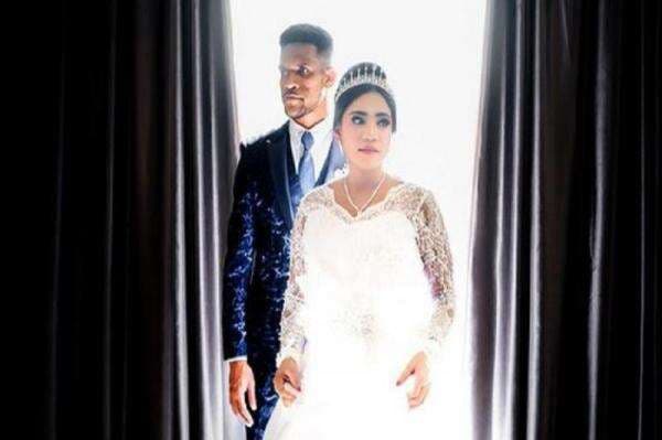 Biodata dan Profil Sendi Silva Wafom Istri Ricky Kambuaya, Pemain Timnas Indonesia Biodata dan Profil Sendi Silva Wafom Istri Ricky Kambuaya, Pemain Timnas Indonesia