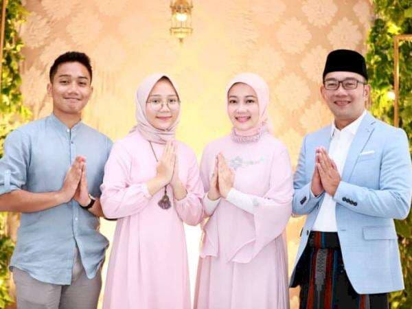 Pesan Haru Najwa Shihab untuk Ridwan Kamil dan Istri usai Eril Dinyatakan Meninggal Pesan Haru Najwa Shihab untuk Ridwan Kamil dan Istri usai Eril Dinyatakan Meninggal