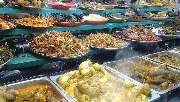 Perbedaan Nasi Padang dan Nasi Kapau yang Wajib Diketahui, Jangan Keliru! Perbedaan Nasi Padang dan Nasi Kapau yang Wajib Diketahui, Jangan Keliru!