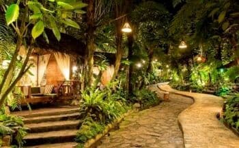 Jelajahi Kampung Daun Bandung, Wisata Kuliner yang Wajib Dicoba Jelajahi Kampung Daun Bandung, Wisata Kuliner yang Wajib Dicoba