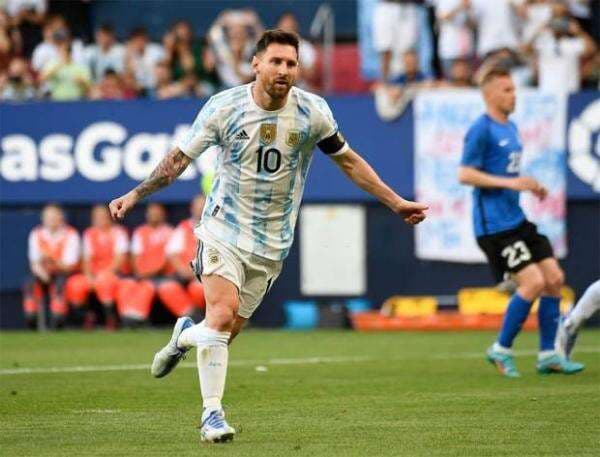 Hasil Argentina vs Estonia: Albiceleste Menang Besar, Lionel Messi Cetak Quintrick Hasil Argentina vs Estonia: Albiceleste Menang Besar, Lionel Messi Cetak Quintrick