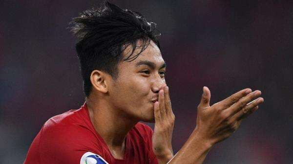 Profil Biodata Witan Sulaeman: Pesepak Bola Palu yang Merajut Mimpi ke Eropa Profil Biodata Witan Sulaeman: Pesepak Bola Palu yang Merajut Mimpi ke Eropa