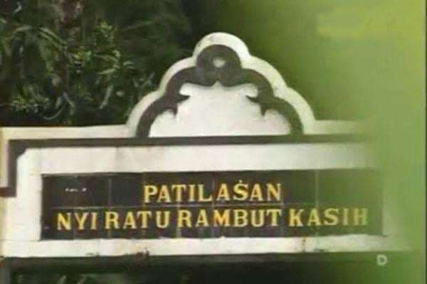 Nyai Rambut Kasih, Istri Prabu Siliwangi yang Pemberani dan Berparas Cantik Nyai Rambut Kasih, Istri Prabu Siliwangi yang Pemberani dan Berparas Cantik