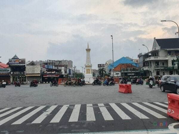 Tugu Jogja Masih Jadi Spot Instagramable yang Diburu Wisatawan