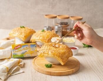 Chef Renatta Moeloek Berkolaborasi bersama Prochiz Cheddar Royale untuk Menciptakan Menu Masakan Spe Chef Renatta Moeloek Berkolaborasi bersama Prochiz Cheddar Royale untuk Menciptakan Menu Masakan Spe