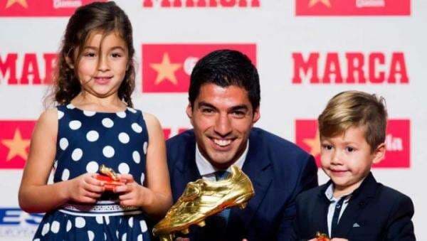 Profil, Agama, Umur Delfina Suarez: Putri Pemain Bola yang Jadi Sorotan Profil, Agama, Umur Delfina Suarez: Putri Pemain Bola yang Jadi Sorotan