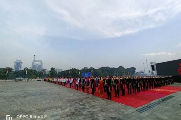 Sebelum Upacara, HUT DKI Didahului Pembacaan Sejarah Ibu Kota dan Seni Visual Pasir