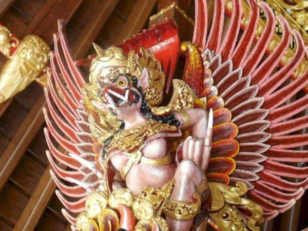 Ukiran Kayu Bali Mendunia, Sampai Diburu Kolektor Eropa dan Amerika Ukiran Kayu Bali Mendunia, Sampai Diburu Kolektor Eropa dan Amerika