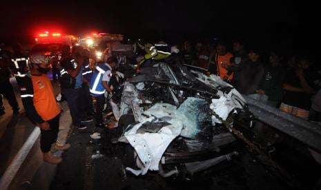 Jasa Marga Pastikan Lalu-lintas Tol Cipularang Kembali Normal Jasa Marga Pastikan Lalu-lintas Tol Cipularang Kembali Normal