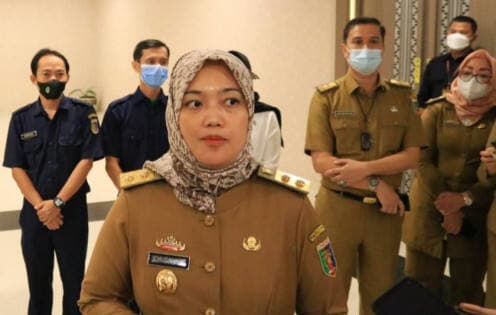 Catat Nomornya! Call Center Pemprov Terima Aduan, Pertanyaan, dan Saran Catat Nomornya! Call Center Pemprov Terima Aduan, Pertanyaan, dan Saran