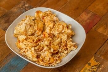 Suka Makan Emping Melinjo, Ini 3 Cara Agar Lolos dari Asam Urat Suka Makan Emping Melinjo, Ini 3 Cara Agar Lolos dari Asam Urat