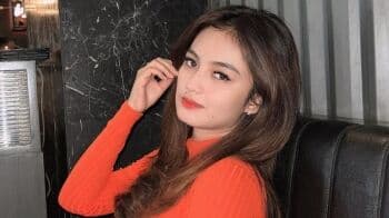 7 Potret Dea Anggraeni, Aspri Ke-24 Hotman Paris yang Cantiknya Gak Ada Obat! 7 Potret Dea Anggraeni, Aspri Ke-24 Hotman Paris yang Cantiknya Gak Ada Obat!