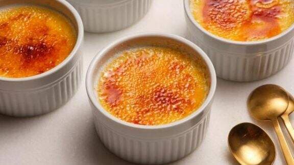 Resep Creme Brulee, Si Manis yang Lembut, Bikin Ngiler! Resep Creme Brulee, Si Manis yang Lembut, Bikin Ngiler!