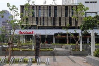 Dengarkan Sejarah Sarinah, Department Store Pertama di Indonesia