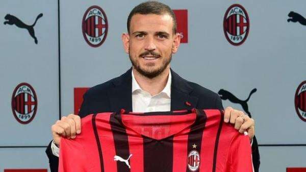 AC Milan Resmi Permanenkan Bek AS Roma Alessandro Florenzi AC Milan Resmi Permanenkan Bek AS Roma Alessandro Florenzi