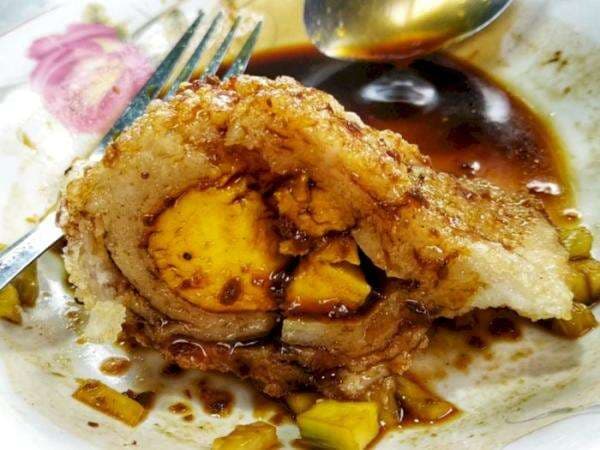 Omzet Rp8 Juta Sehari! Ini Bedanya Pempek Gerobakan Wak Amin dari yang Lain! Omzet Rp8 Juta Sehari! Ini Bedanya Pempek Gerobakan Wak Amin dari yang Lain!