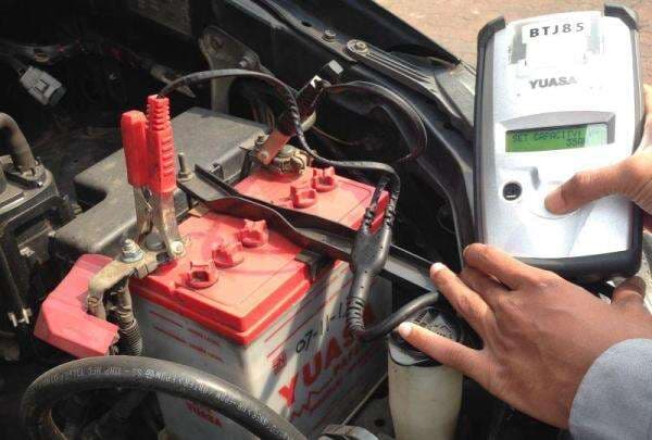 Kenali 5 Penyebab Utama Aki Mobil Mudah Soak, Jarang Disadari Pemula Kenali 5 Penyebab Utama Aki Mobil Mudah Soak, Jarang Disadari Pemula