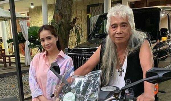 Biodata dan Profil Anak Gideon Tengker, dari Nagita Slavina hingga Rio Tengker Biodata dan Profil Anak Gideon Tengker, dari Nagita Slavina hingga Rio Tengker