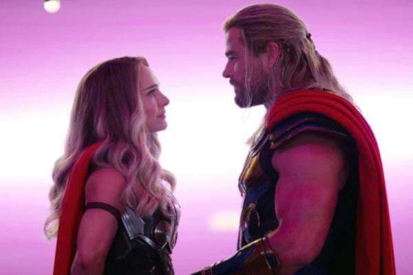 Masa Depan Thor Setelah Adegan “Post-Credit” di “Love and Thunder” Masa Depan Thor Setelah Adegan “Post-Credit” di “Love and Thunder”