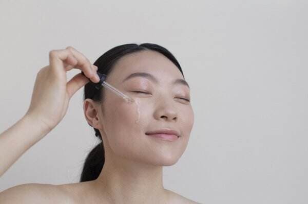 Rekomendasi Serum Retinol Terbaik untuk Pemula, Harga Mulai Rp30 Ribuan Rekomendasi Serum Retinol Terbaik untuk Pemula, Harga Mulai Rp30 Ribuan