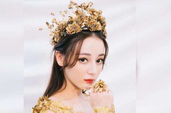 Biodata dan Profil Dilraba Dilmurat, Aktris Cantik Tiongkok Keturunan Suku Uighur Biodata dan Profil Dilraba Dilmurat, Aktris Cantik Tiongkok Keturunan Suku Uighur