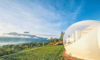 7 Pilihan Glamping Harga Rp300 Ribuan di Indonesia 7 Pilihan Glamping Harga Rp300 Ribuan di Indonesia