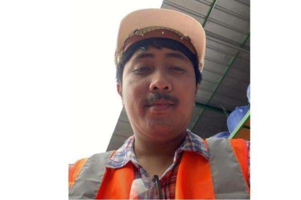 Profil Apos Hutagaol, Komika Asal Jaktim yang Sering Menyindir Gaya Hidup Anak Jaksel Profil Apos Hutagaol, Komika Asal Jaktim yang Sering Menyindir Gaya Hidup Anak Jaksel