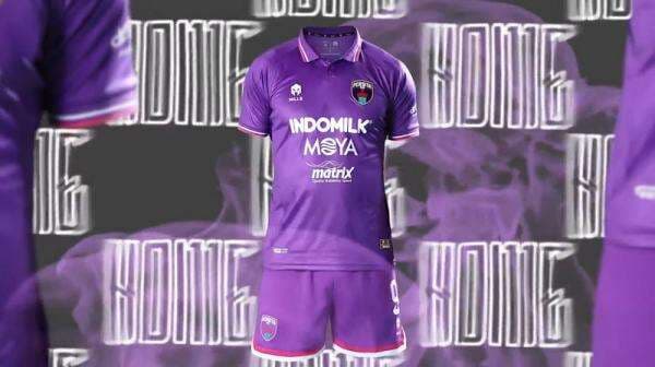 Sentuhan Klasik dengan Elemen Kerah, Jersey Baru Persita Tangerang untuk Liga 1 2022-2023 Sentuhan Klasik dengan Elemen Kerah, Jersey Baru Persita Tangerang untuk Liga 1 2022-2023