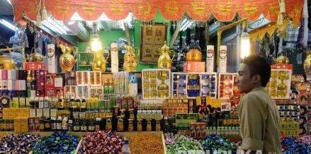 Tidak Perlu ke Saudi, Catat Lima Toko Air Zam zam di Tanah Abang Tidak Perlu ke Saudi, Catat Lima Toko Air Zam zam di Tanah Abang