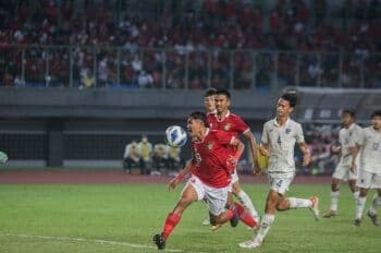 Media Vietnam Soroti Respons Ketum PSSI Setelah Timnas Indonesia U-19 Tak Diundang Turnamen di Vietnam Media Vietnam Soroti Respons Ketum PSSI Setelah Timnas Indonesia U-19 Tak Diundang Turnamen di Vietnam