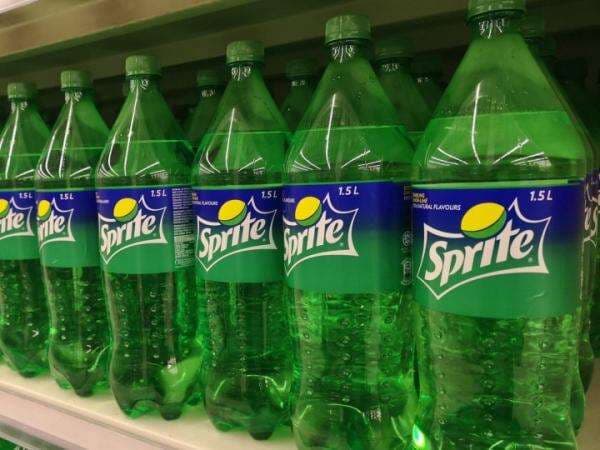 Sudah Digunakan 60 Tahun Kini Botol Plastik Hijau Sprite Dipensiunkan Sudah Digunakan 60 Tahun Kini Botol Plastik Hijau Sprite Dipensiunkan