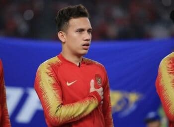 Pemain Timnas Indonesia Egy Maulana Vikri Nyambi Jadi Tukang Cukur Rambut Pemain Timnas Indonesia Egy Maulana Vikri Nyambi Jadi Tukang Cukur Rambut