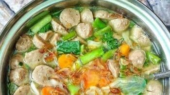 Resep Sop Sayur Bakso, Makanan Berkuah Favorit si Kecil Bikin Lahap!