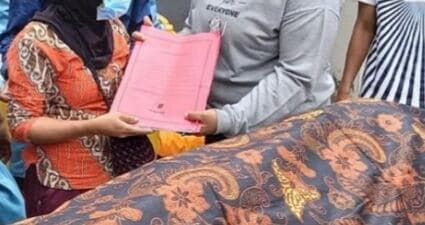 Tewas di Kamar Mandi, Guru privat Cantik, Masih Dalam Proses Tewas di Kamar Mandi, Guru privat Cantik, Masih Dalam Proses