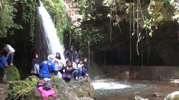 Harga Tiket Masuk dan Camping di Curug Capolaga Subang Harga Tiket Masuk dan Camping di Curug Capolaga Subang