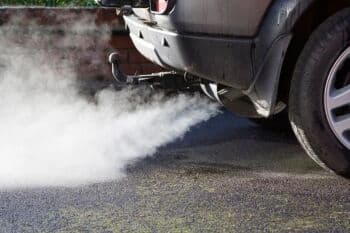 Catat! Ini 9 Cara Mengatasi Knalpot Mobil Bocor Catat! Ini 9 Cara Mengatasi Knalpot Mobil Bocor