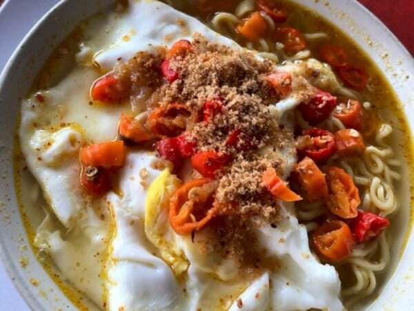 Resep Mie Kuah Telur Praktis, Menu Enak Pengganjal Lapar Tengah Malam