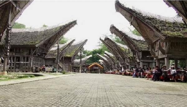 6 Rumah Adat Sulawesi Selatan, Ciri Khas, Fungsi, Makna dan Filosofinya