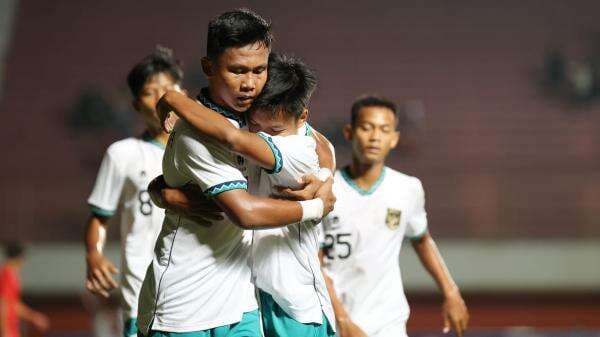 BRAVO ! Pelatih Singapura Akui Kehebatan Timnas Indonesia U-16 setelah Dibantai 9-0 BRAVO ! Pelatih Singapura Akui Kehebatan Timnas Indonesia U-16 setelah Dibantai 9-0