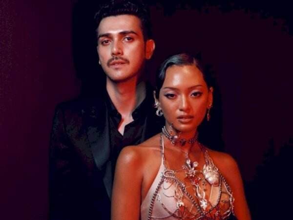 Spoiler Alert! Siapa Sebenarnya Sosok Batara dan Darminah dalam Universe Pengabdi Setan? Spoiler Alert! Siapa Sebenarnya Sosok Batara dan Darminah dalam Universe Pengabdi Setan?