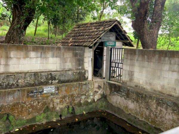 Misteri Sendang Made, Banyak Didatangi Pejabat yang Naik Jabatan hingga Tampil Cantik! Misteri Sendang Made, Banyak Didatangi Pejabat yang Naik Jabatan hingga Tampil Cantik!