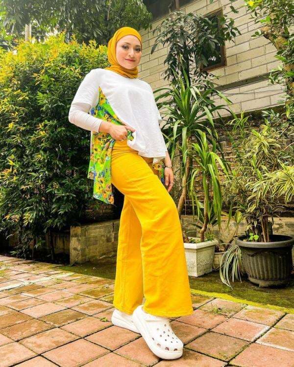 Nathalie Holscher Singgung Diam adalah Emas: Lama-Lama Suka Dimanfaatin, Sindir Rizky Febian? Nathalie Holscher Singgung Diam adalah Emas: Lama-Lama Suka Dimanfaatin, Sindir Rizky Febian?