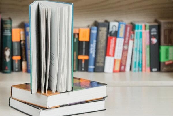 5 Contoh Buku Fiksi, Pengertian, Unsur dan Ciri-Cirinya yang Perlu Diketahui 5 Contoh Buku Fiksi, Pengertian, Unsur dan Ciri-Cirinya yang Perlu Diketahui